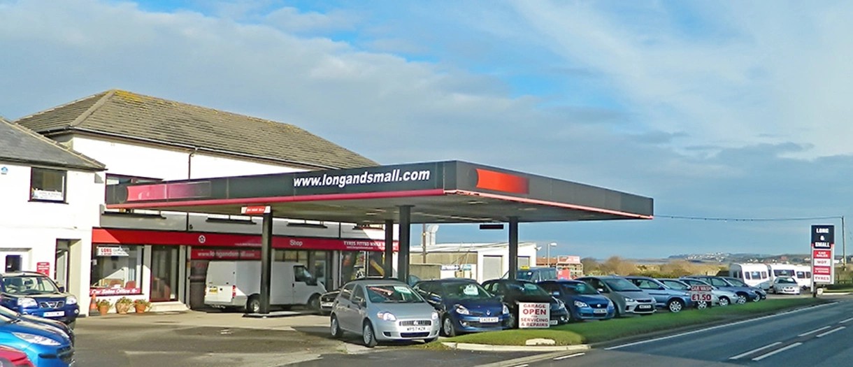 Long & Small Garage  Store Image